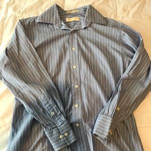 MK button up